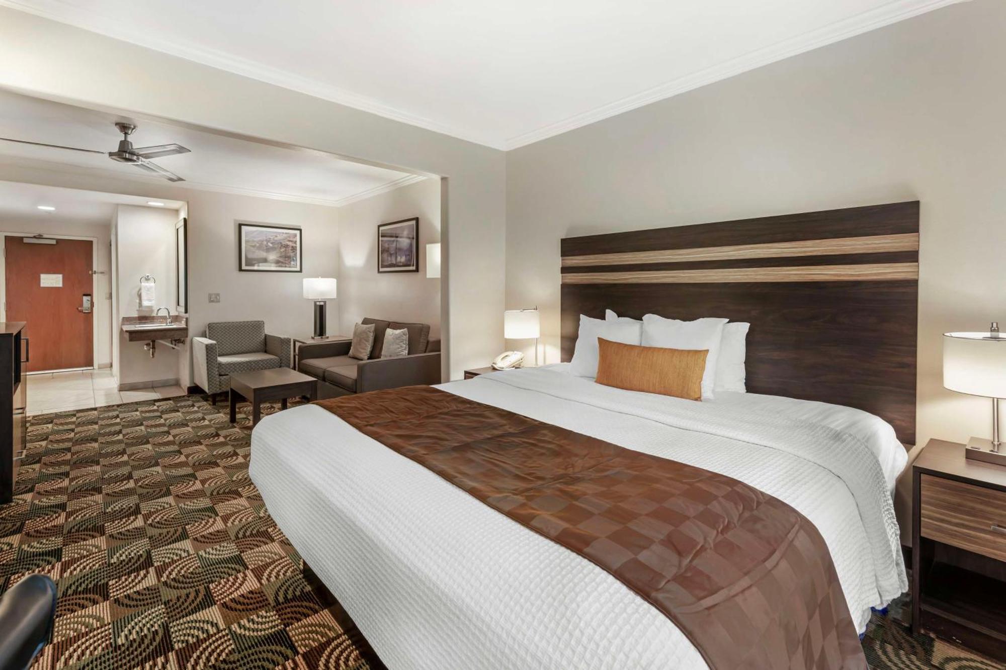 Best Western Plus Country Park Hotel Техачапи Екстериор снимка